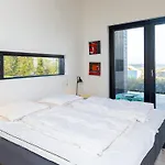 5 Star In *
