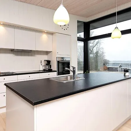 5 Star In Løgstrup