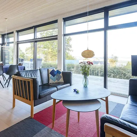 5 Star In * Løgstrup